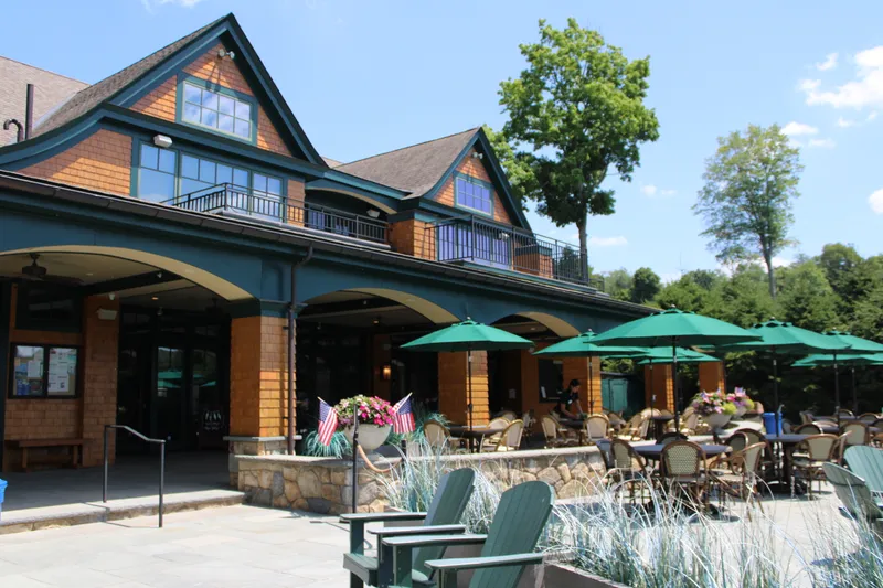 Candlewood East Marina Club entrance